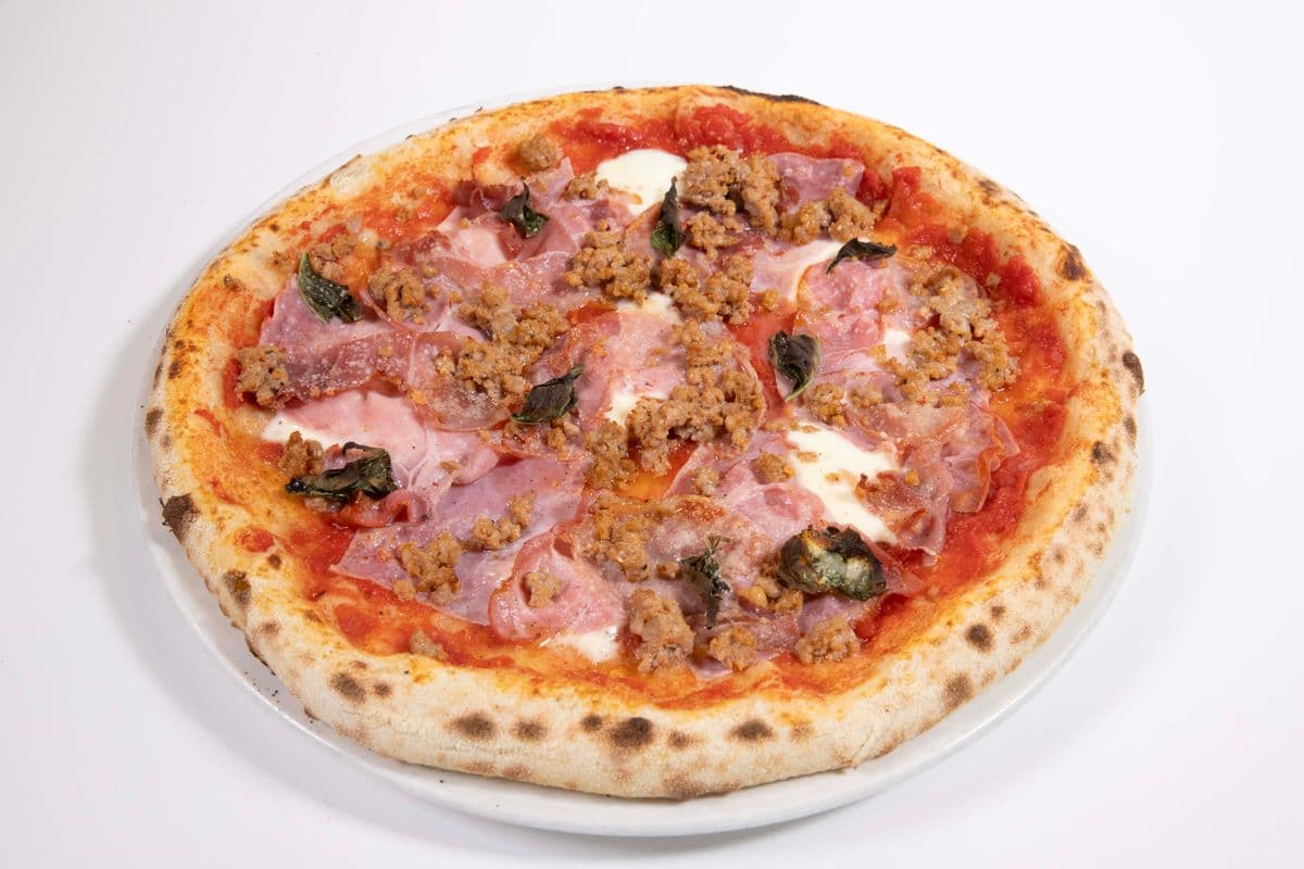 15"+ Grande Siciliana Meat Lovers Pizza