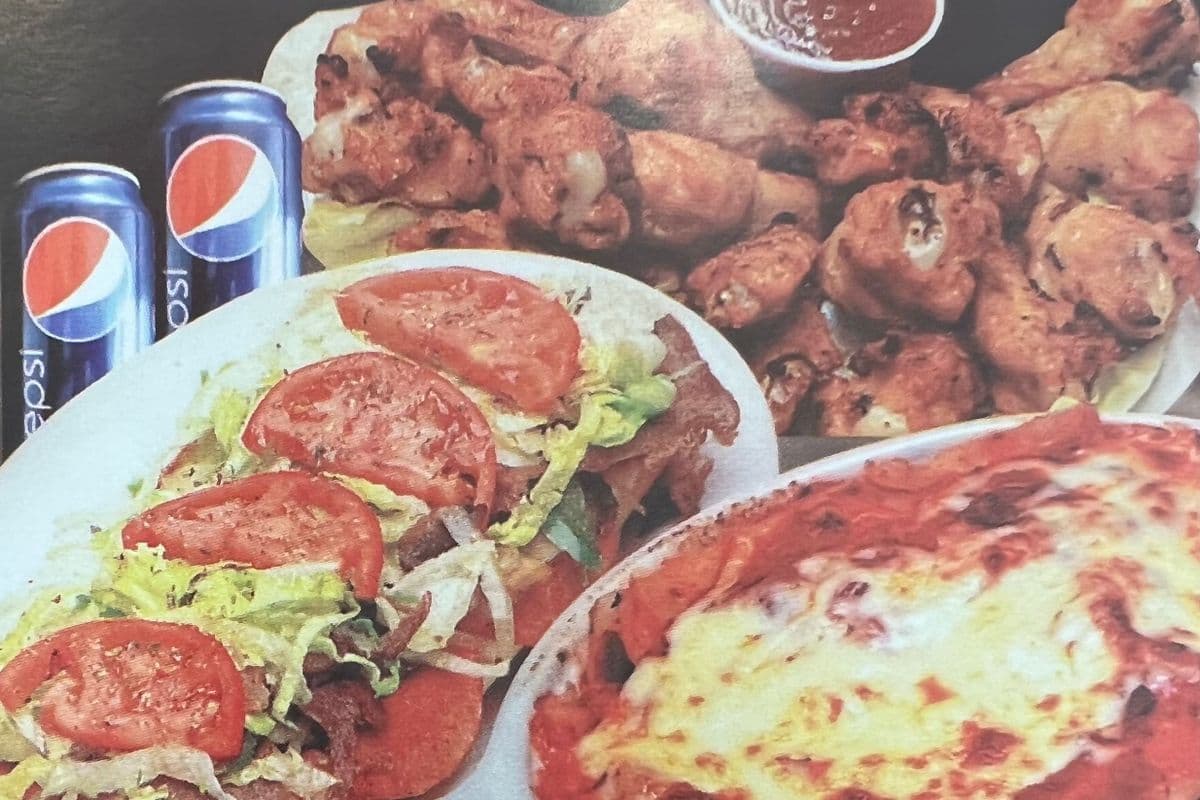 Super combo - Petite pizza 10" et huit ailes de poulet