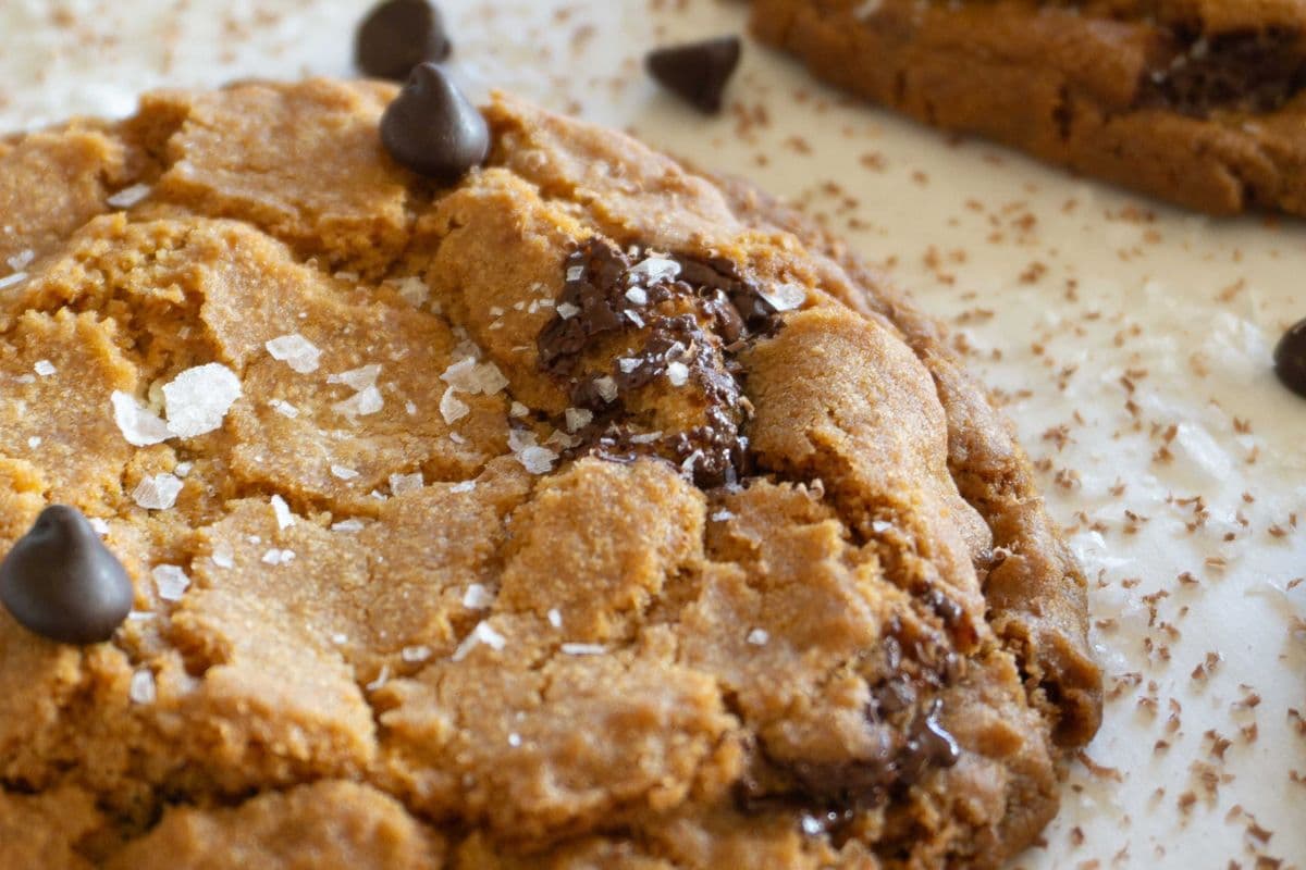 Sea Salt Chocolate Chip Cookie (NEW)