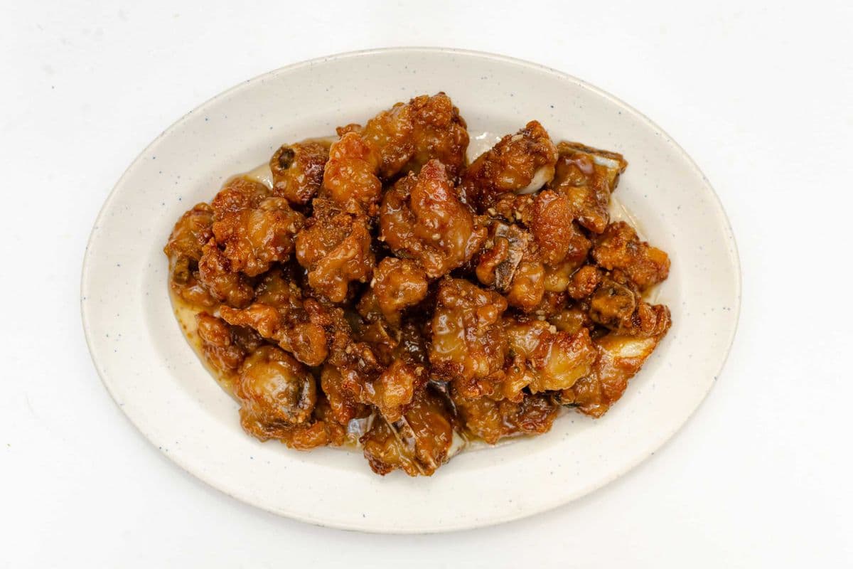 035 Deep-Fried Honey Garlic Spareribs 蜜汁蒜子骨