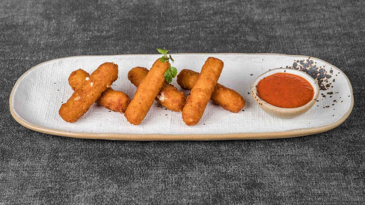 Mozzarella Sticks