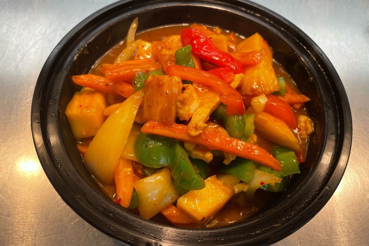 Mango Stir Fry (Comes with Rice)