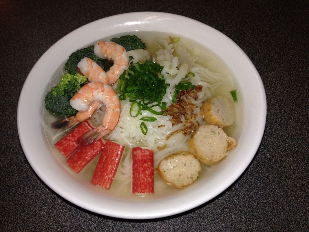11. Seafood Noodle Soup - Hu Tieu Do Bien