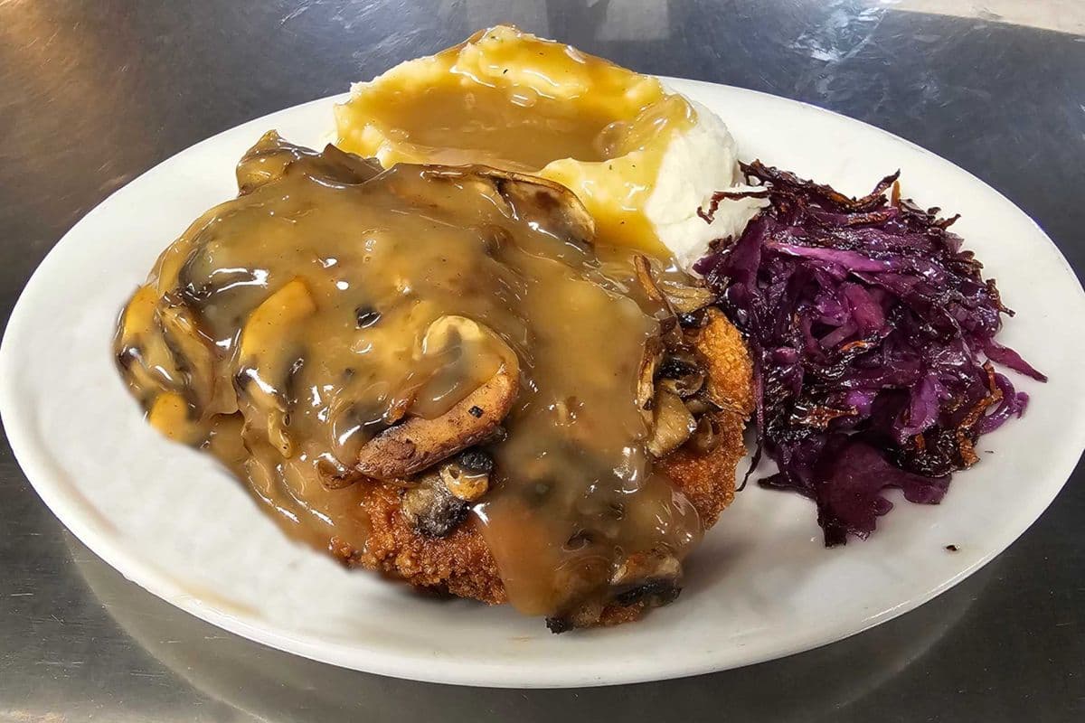 Senior Schnitzel Champignon