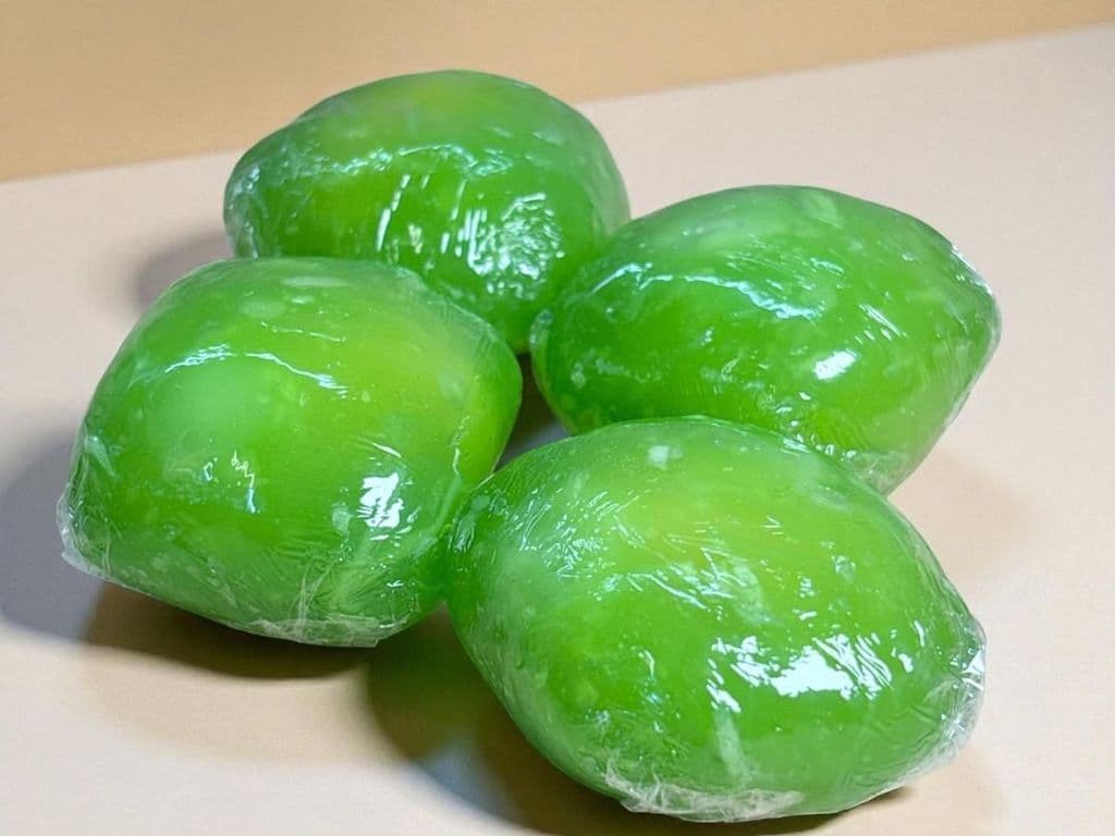 Vietnamese Xu Xe Cake