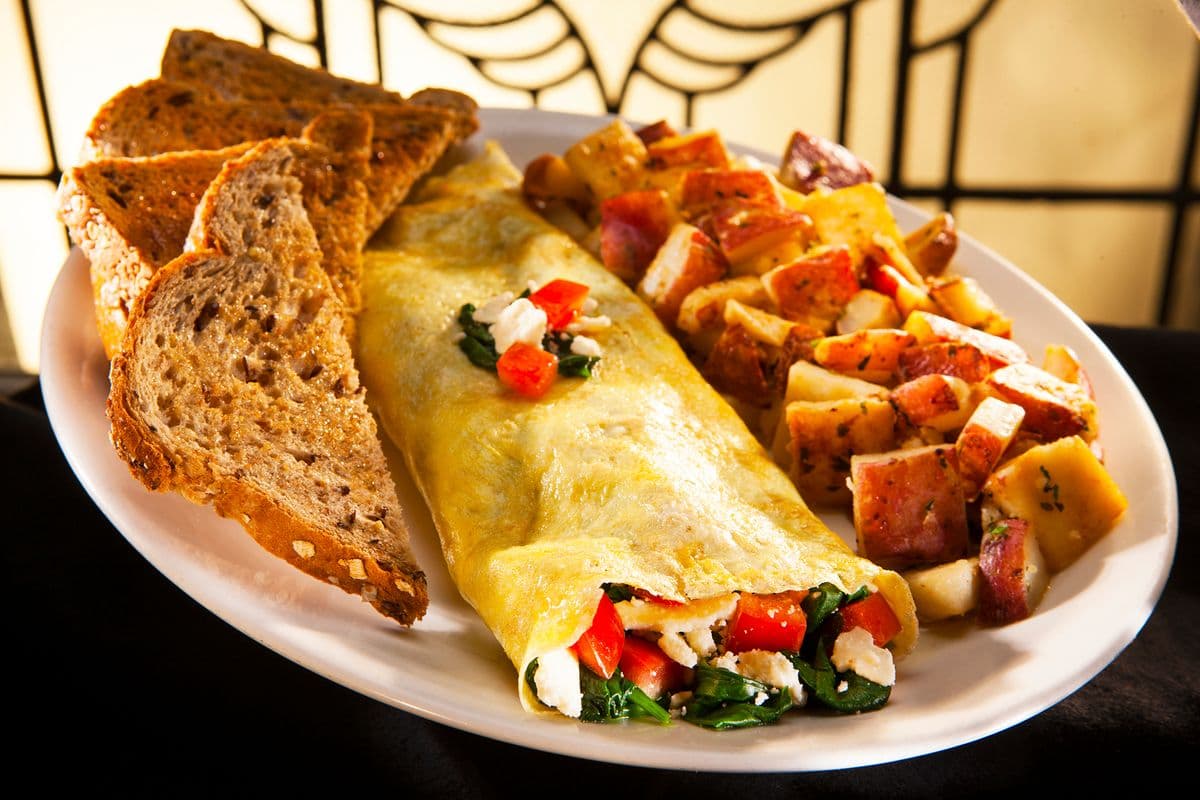 Spinach, Feta & Tomato Omelette