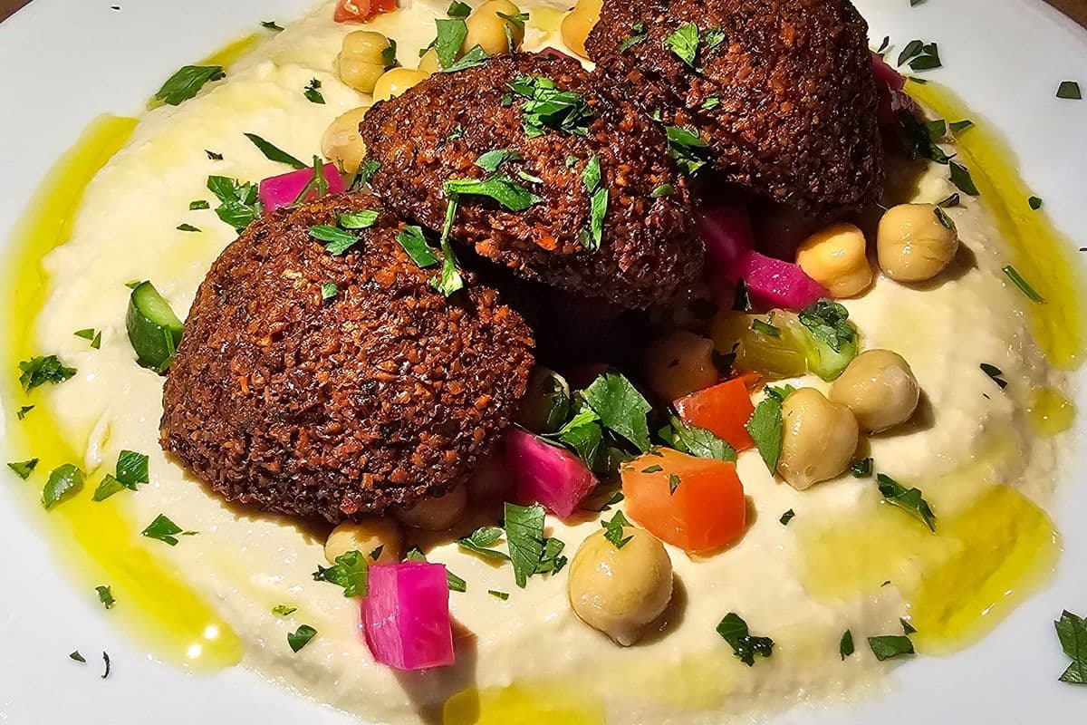 Falafel Hummus Bowl (Vegan)
