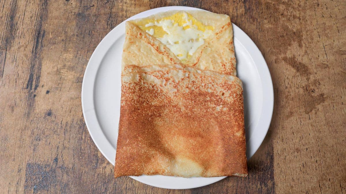 Crêpe aux Oeufs / With Eggs