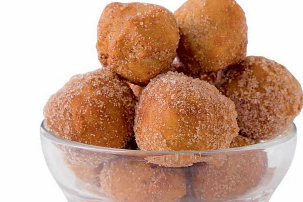 Cinnamon Balls