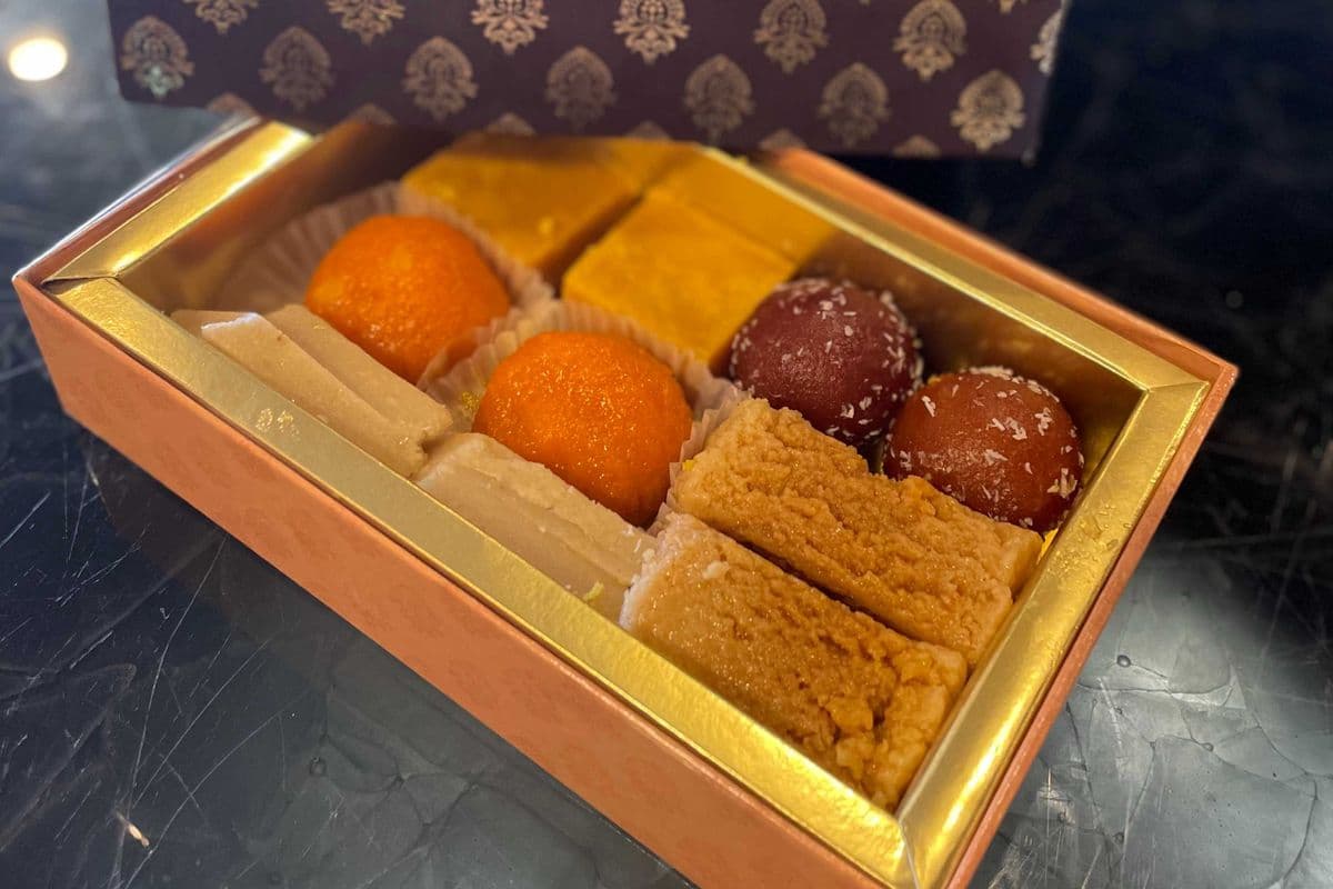Assorted Sweets Gift Box (Small)