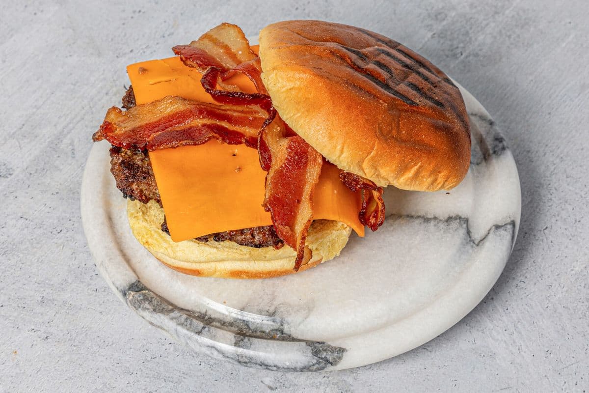 Bacon cheese burger