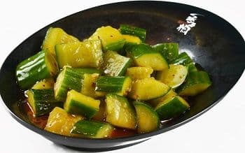 Cucumber Stick with Spicy Sauce 凉拌黄瓜