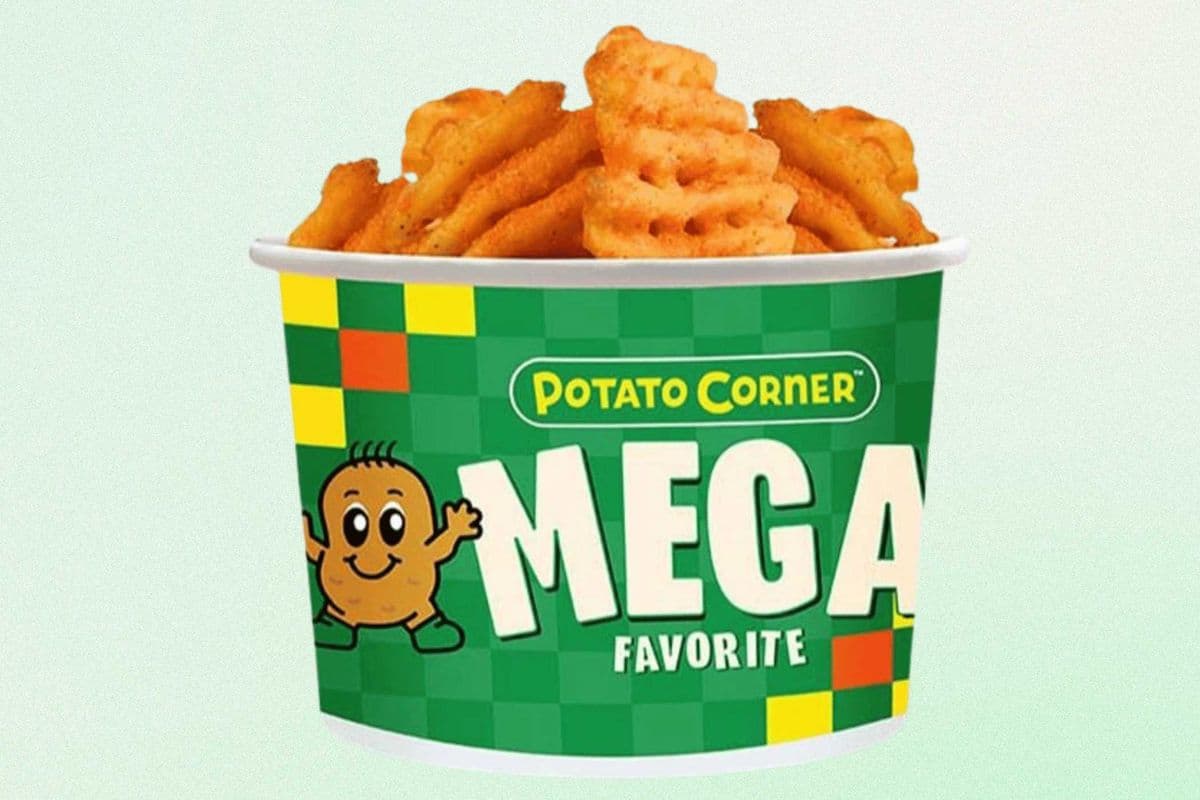 Mega Specialty Fries - Waffle