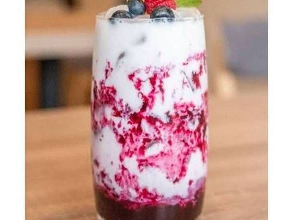 Blueberries Latte