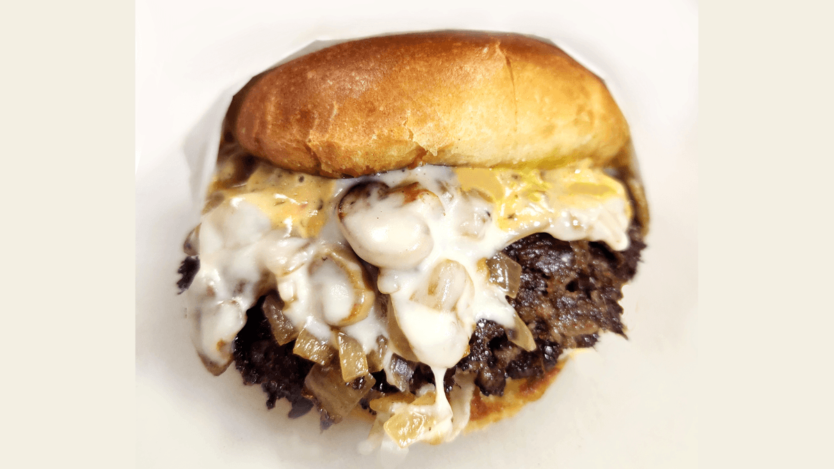 Mushroom & Mozza Burger