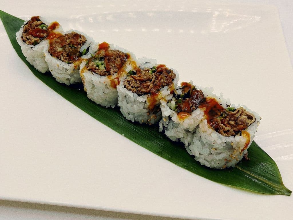 Beef Teri Roll (8pcs)