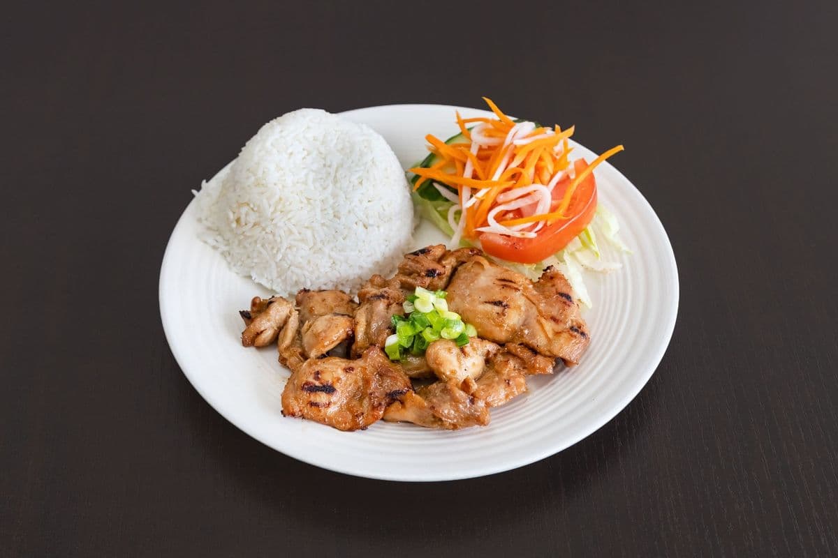 401. Grilled Chicken with Steamed Rice