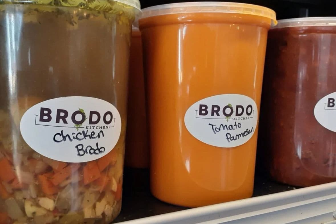 Chicken Brodo (1L)