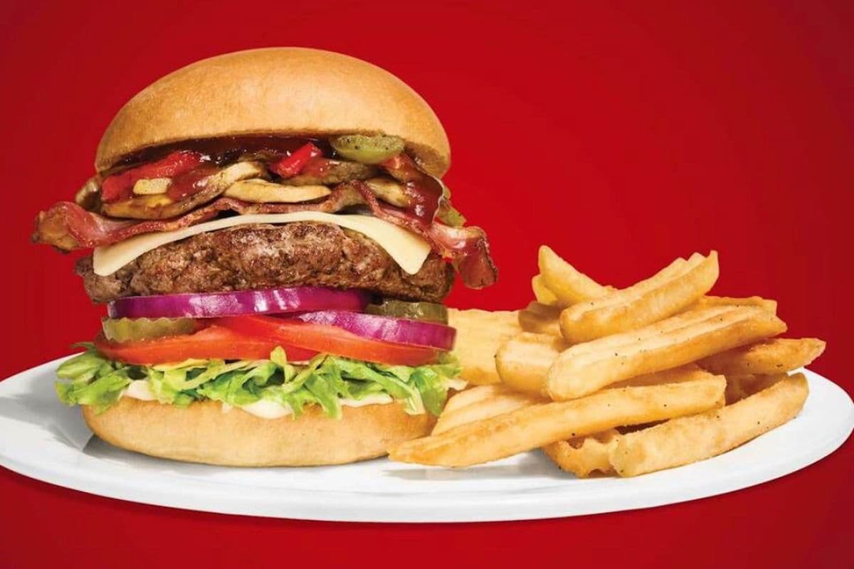 BOURBON BACON BURGER (1550 Cal)