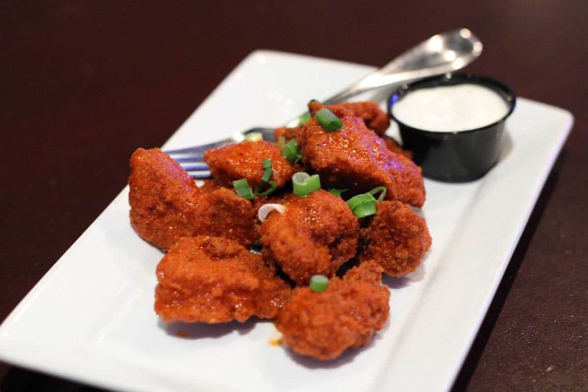 Schanks Boneless Wings
