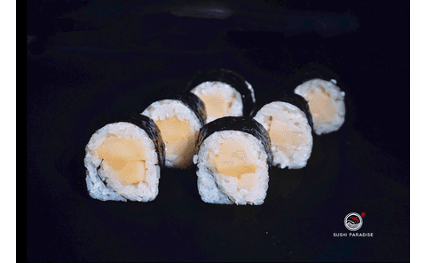 132. White Tuna Roll (8pcs)