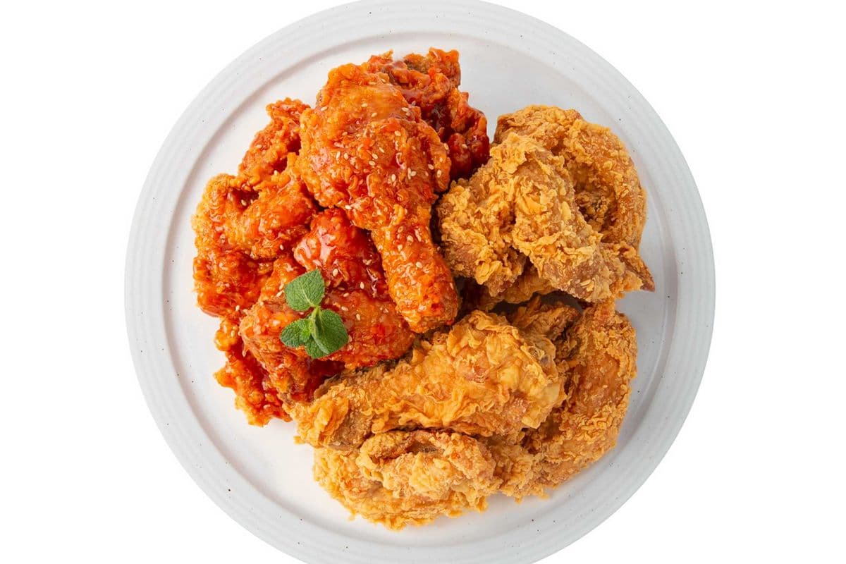 Bone-In Classic Chicken (Family Size, Half and Half Flavor) (16 pcs)