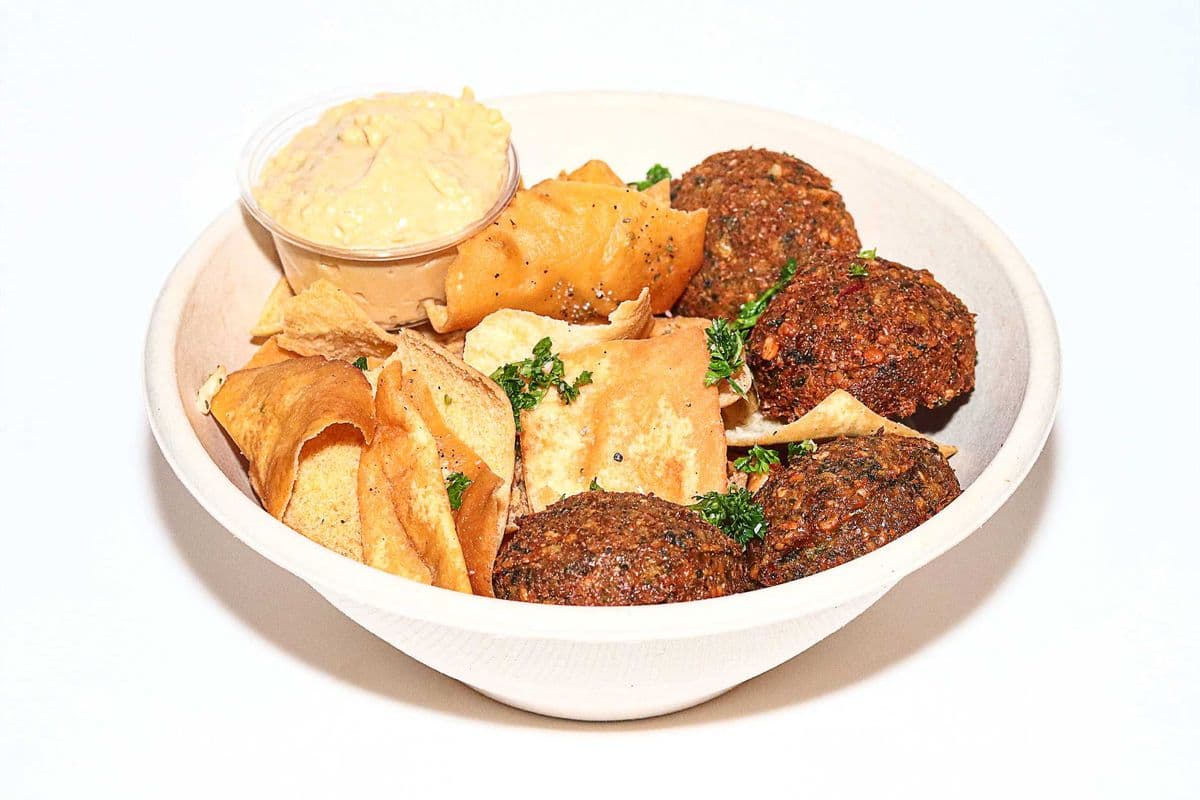 Falafel, Pita Chips, and Hummus Bowl (4 pcs)