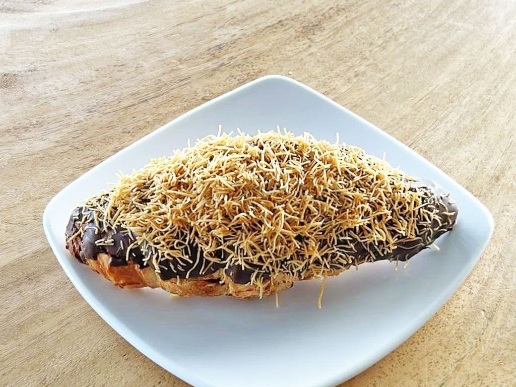 Chocolate Kataifi Croissant