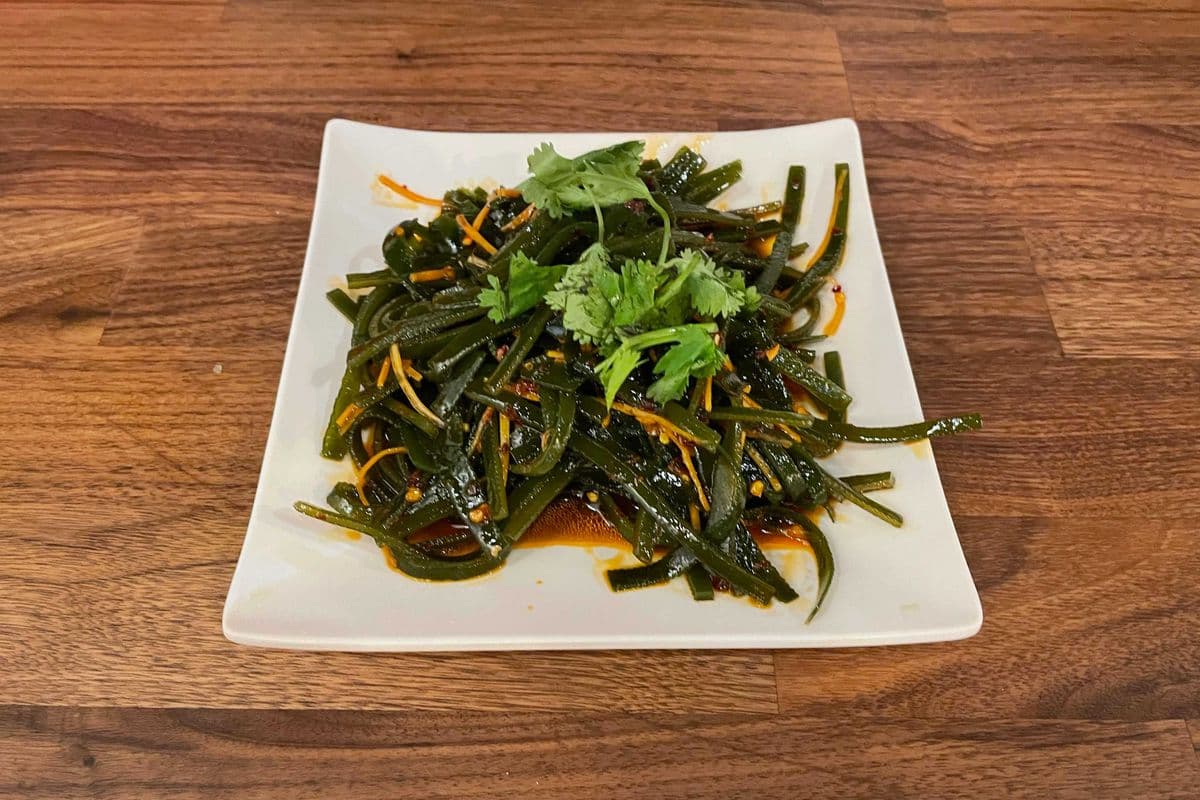 Sliced Kelp Salad (凉拌海带丝）