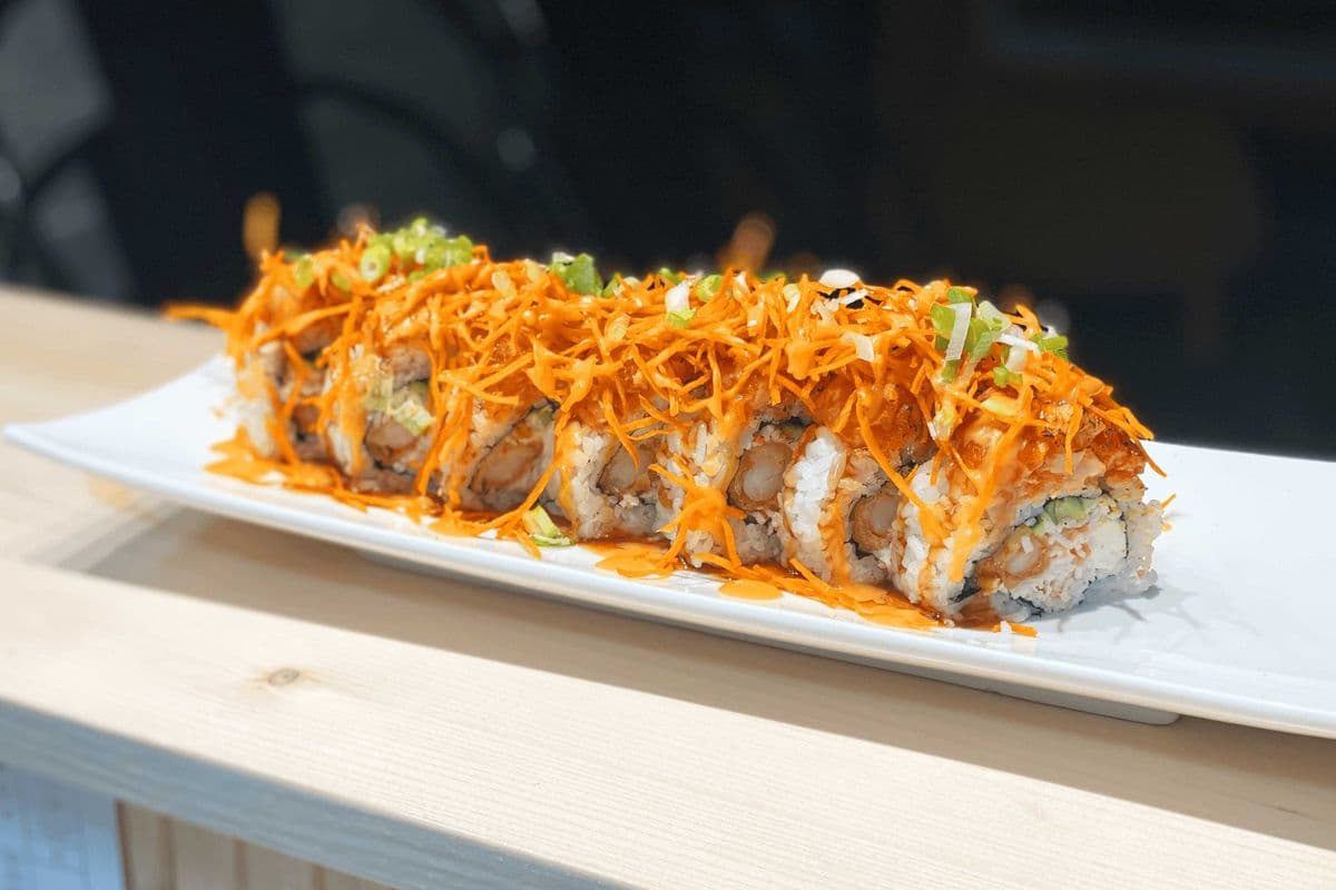 Red Dragon Roll (8pcs)