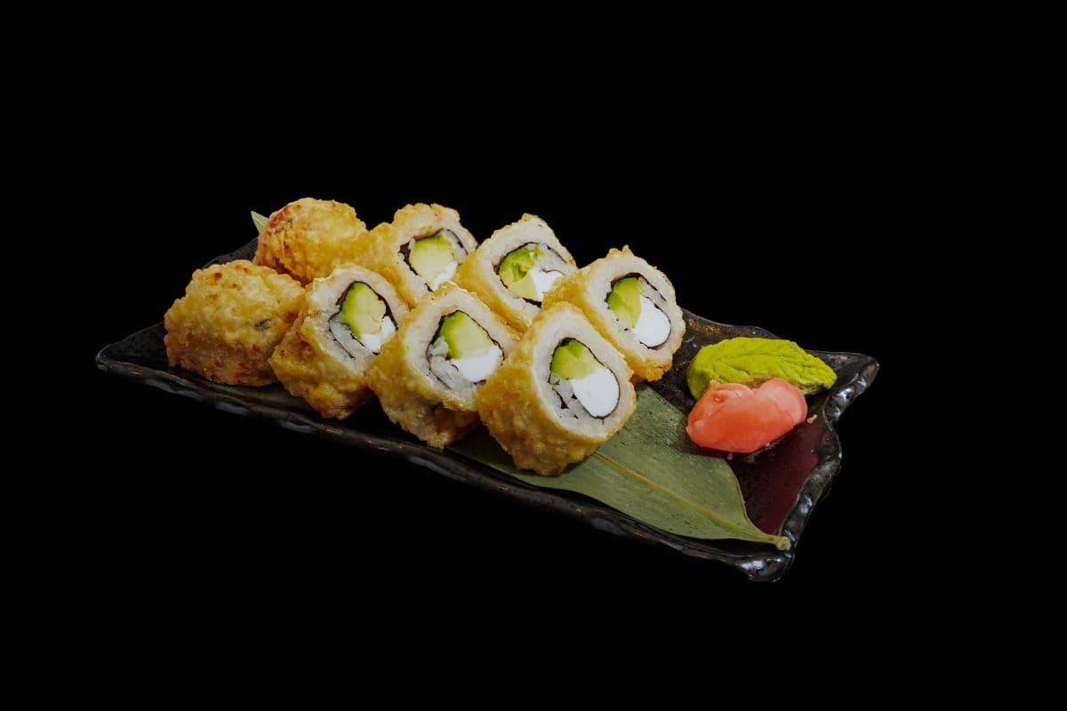 Crispy creamy Avocado Roll