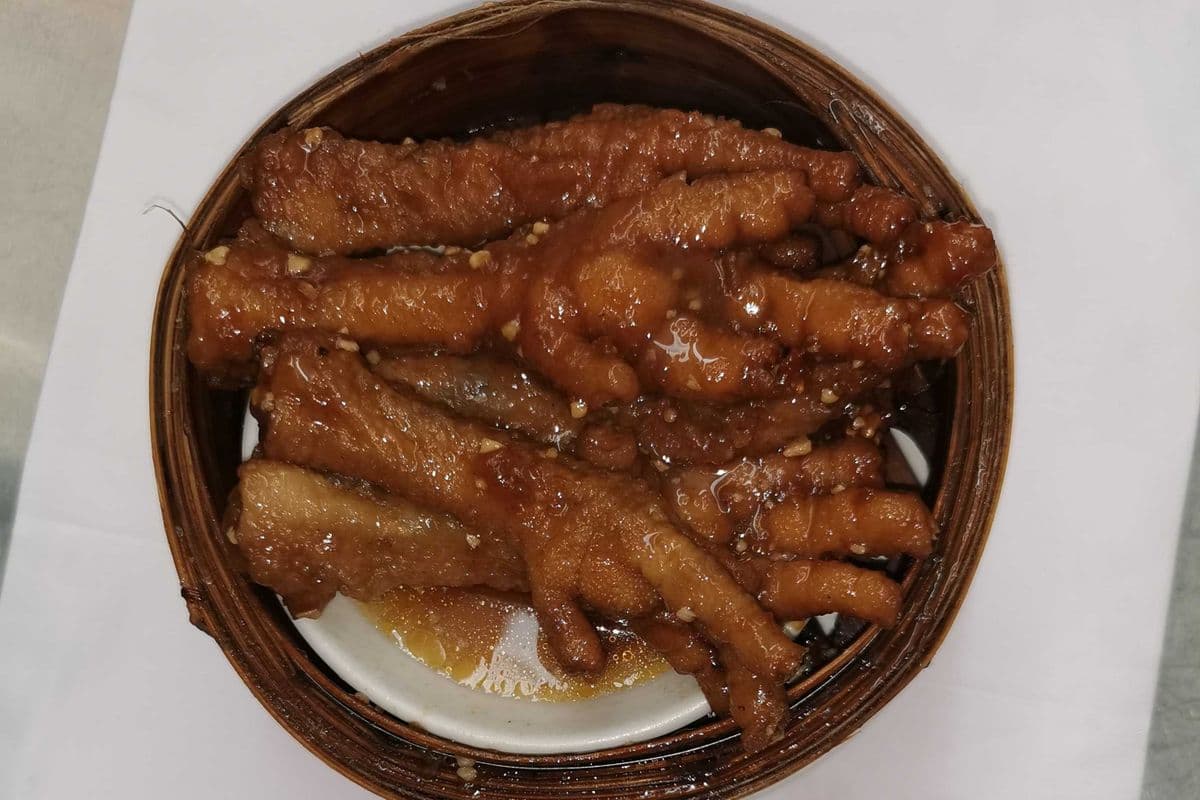 7. Steamed Chicken Feet with Special Sauce 京酱金凤爪