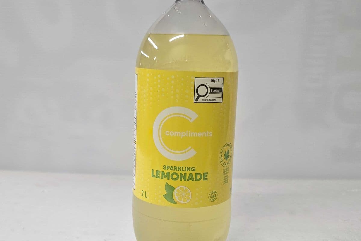 Compliments Sparkling Lemonade (2L)