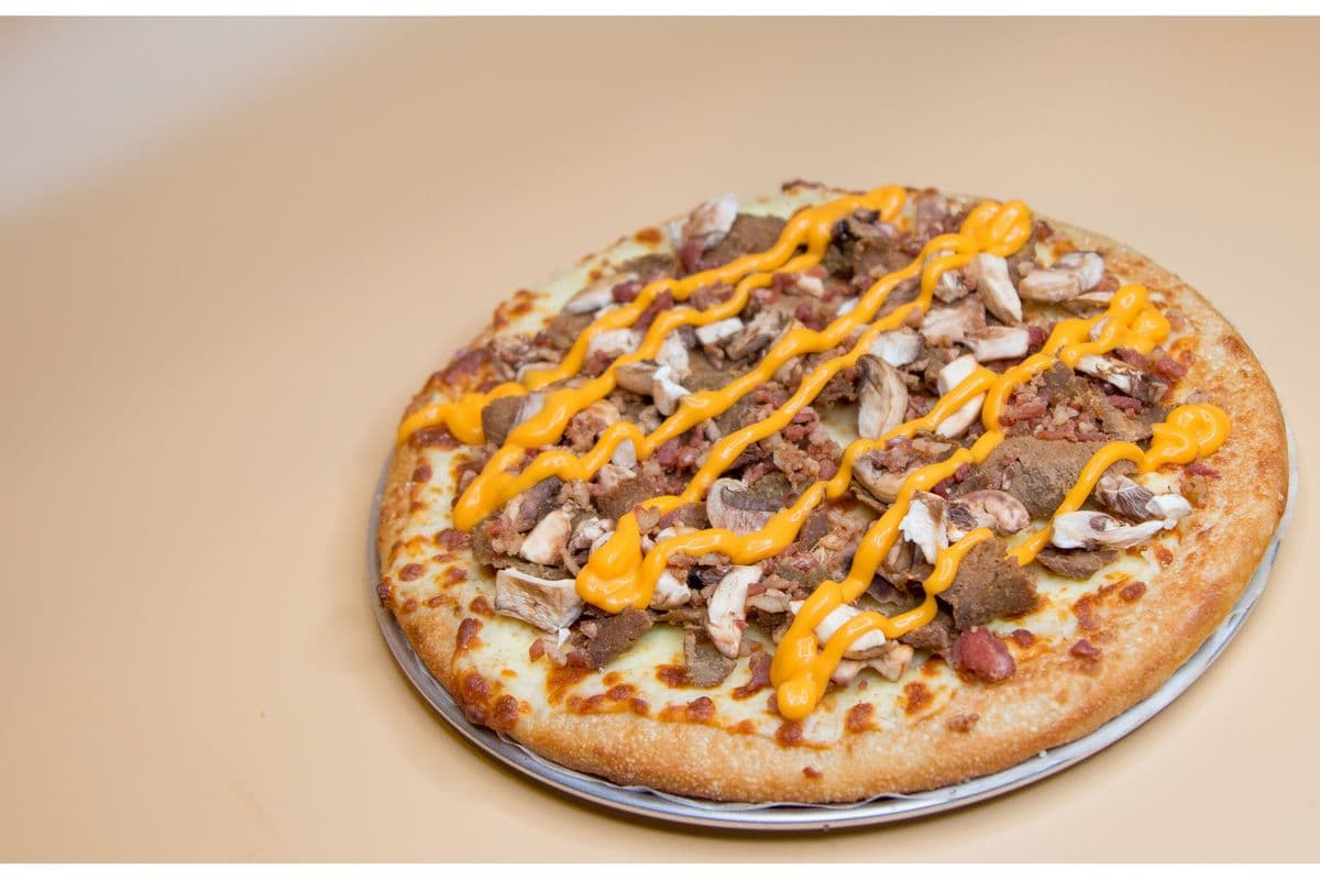 10" Donair Mushroom Melt Pizza