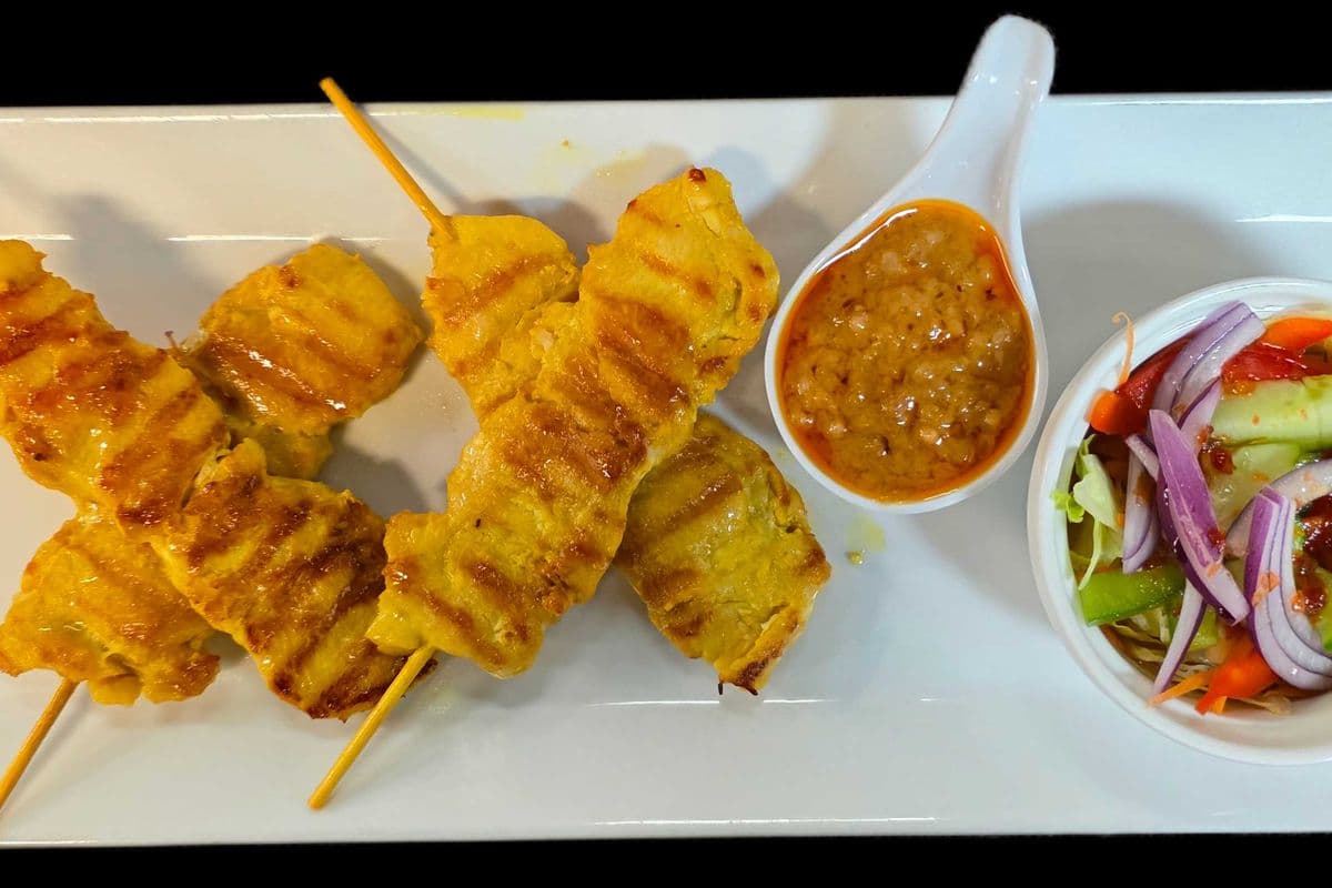 Chicken Satay (4 pcs)