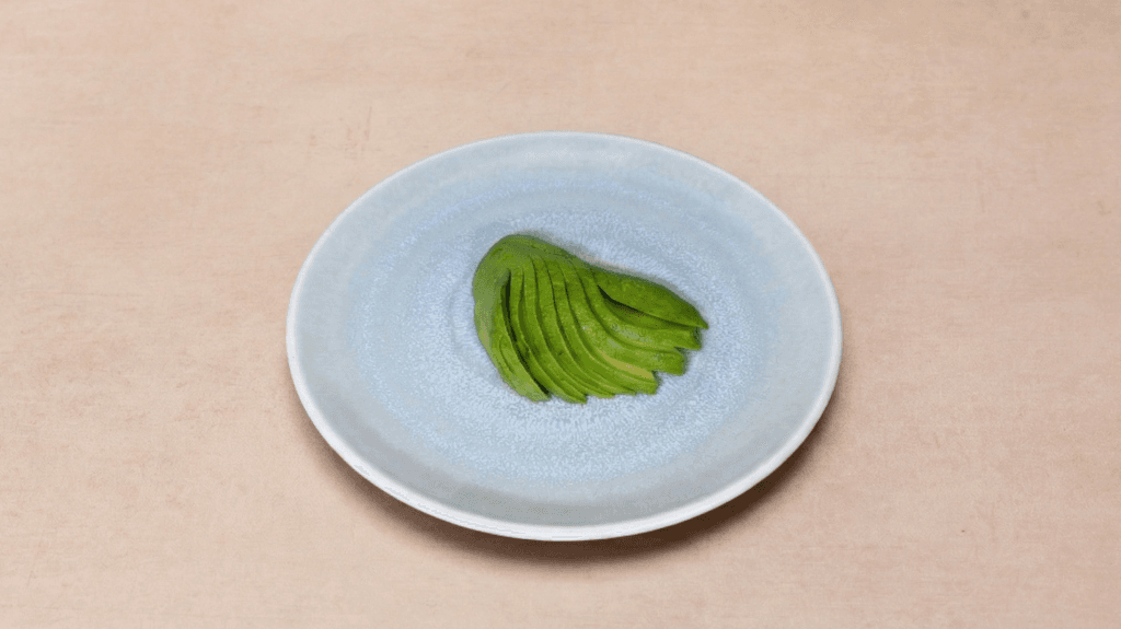Half Avocado / Demi avocat