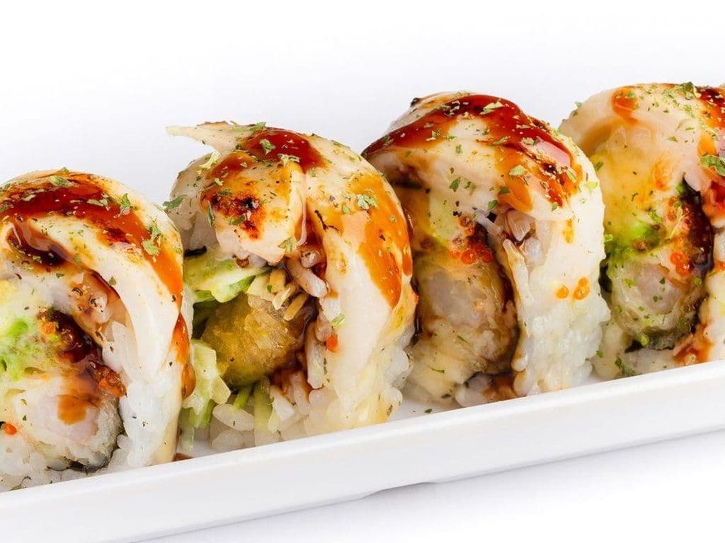SM16. Torched White Dragon Roll (8 Pcs)