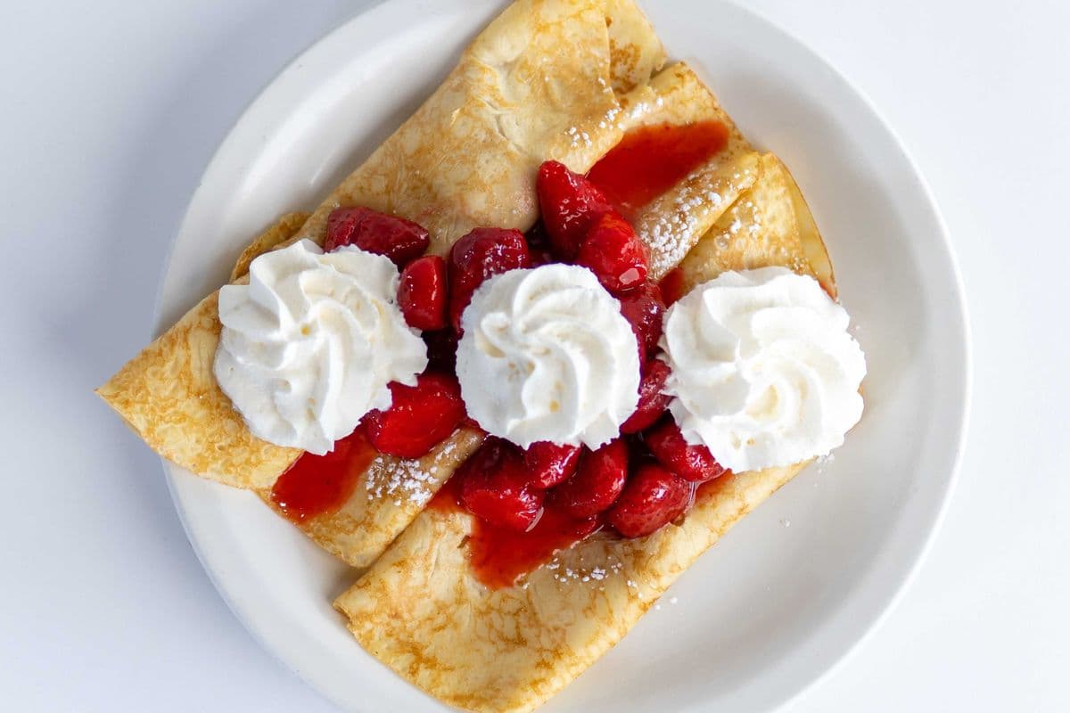 Phil's own Fruit Compote Crêpes (3 pcs)