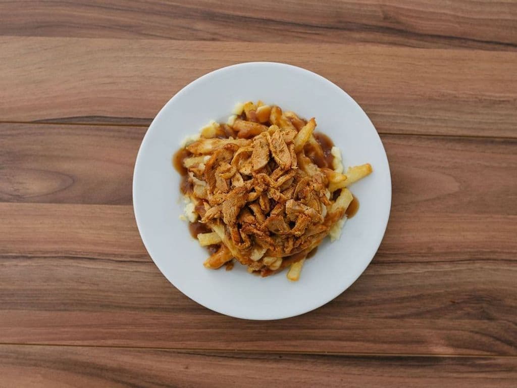 Small Chicken Donair Poutine- OO