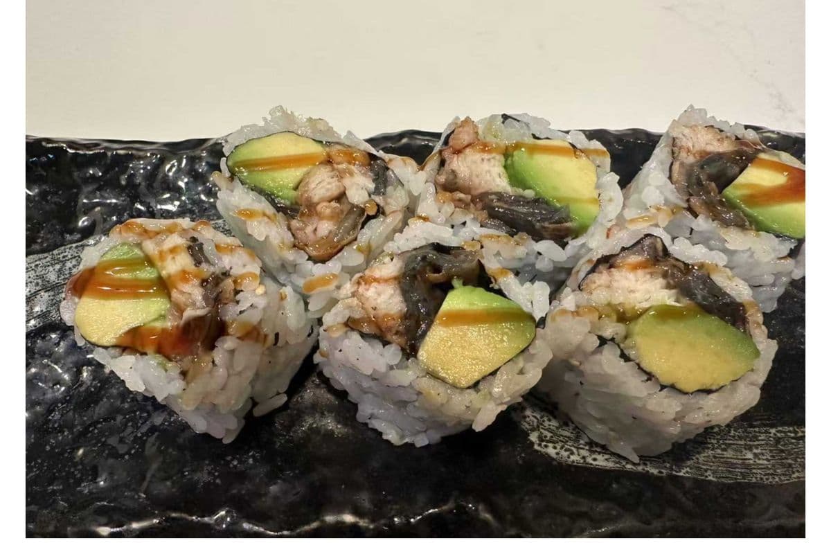 63. BBQ Eel Avocado Roll