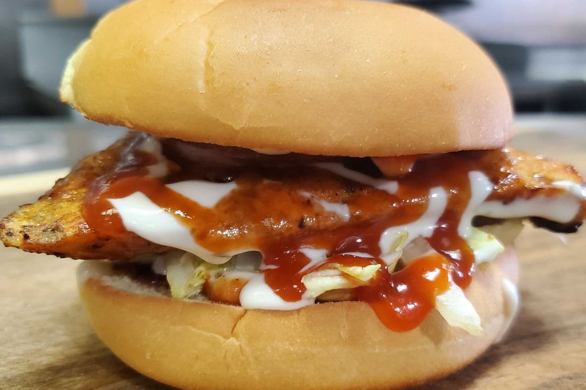 Grilled Chicken Burger