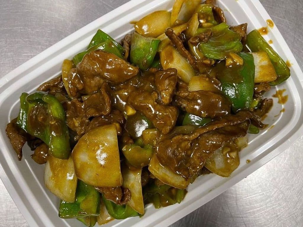 41. Sliced Beef with Curry Sauce