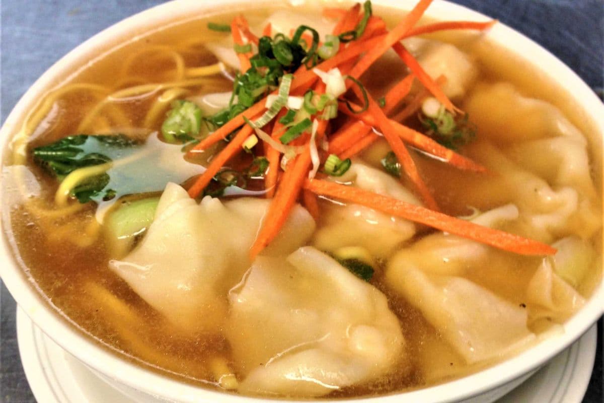 27. Wonton Soup (Chicken)