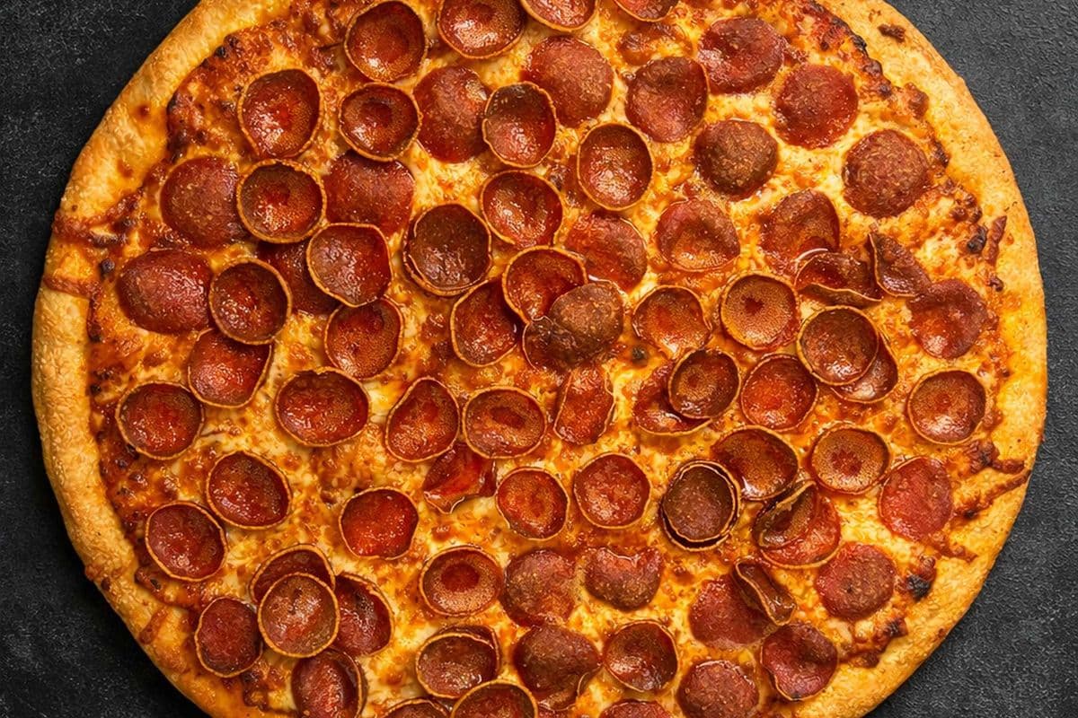 8. Charred Pepperoni Blaze Pizza -16" Extra Large
