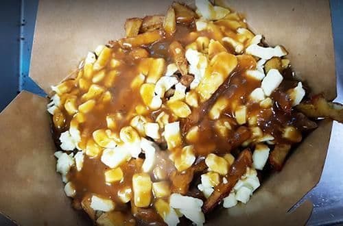 .Poutine (Large) (Veggie Gravy).