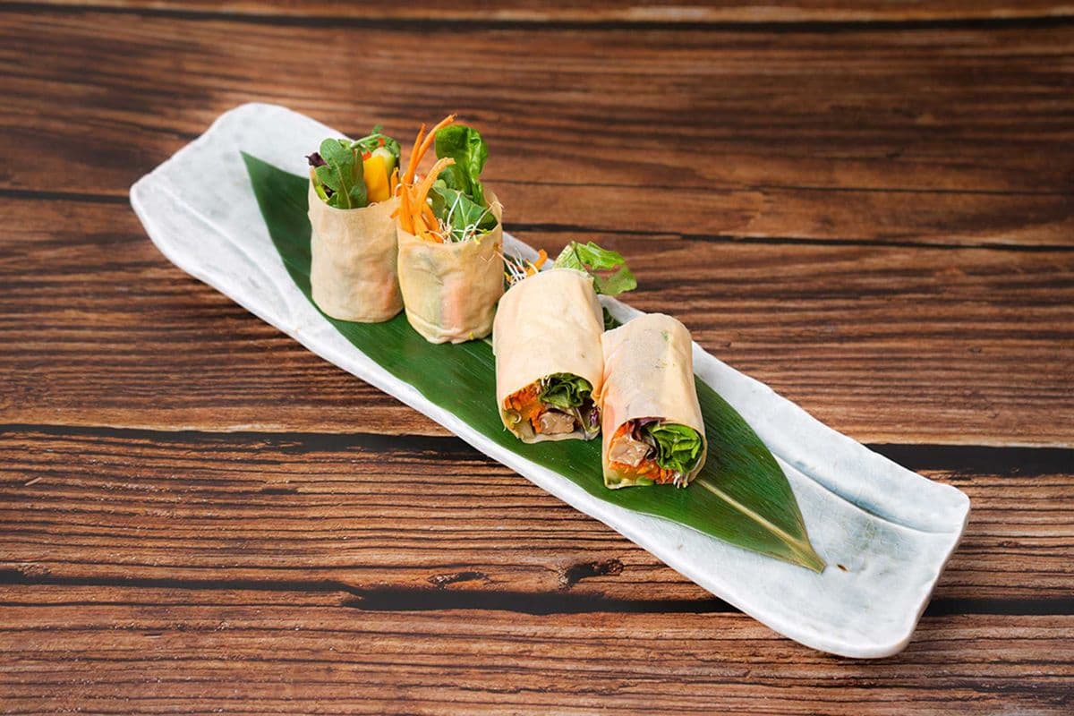 Organic Tempeh Salad Roll (4pcs)