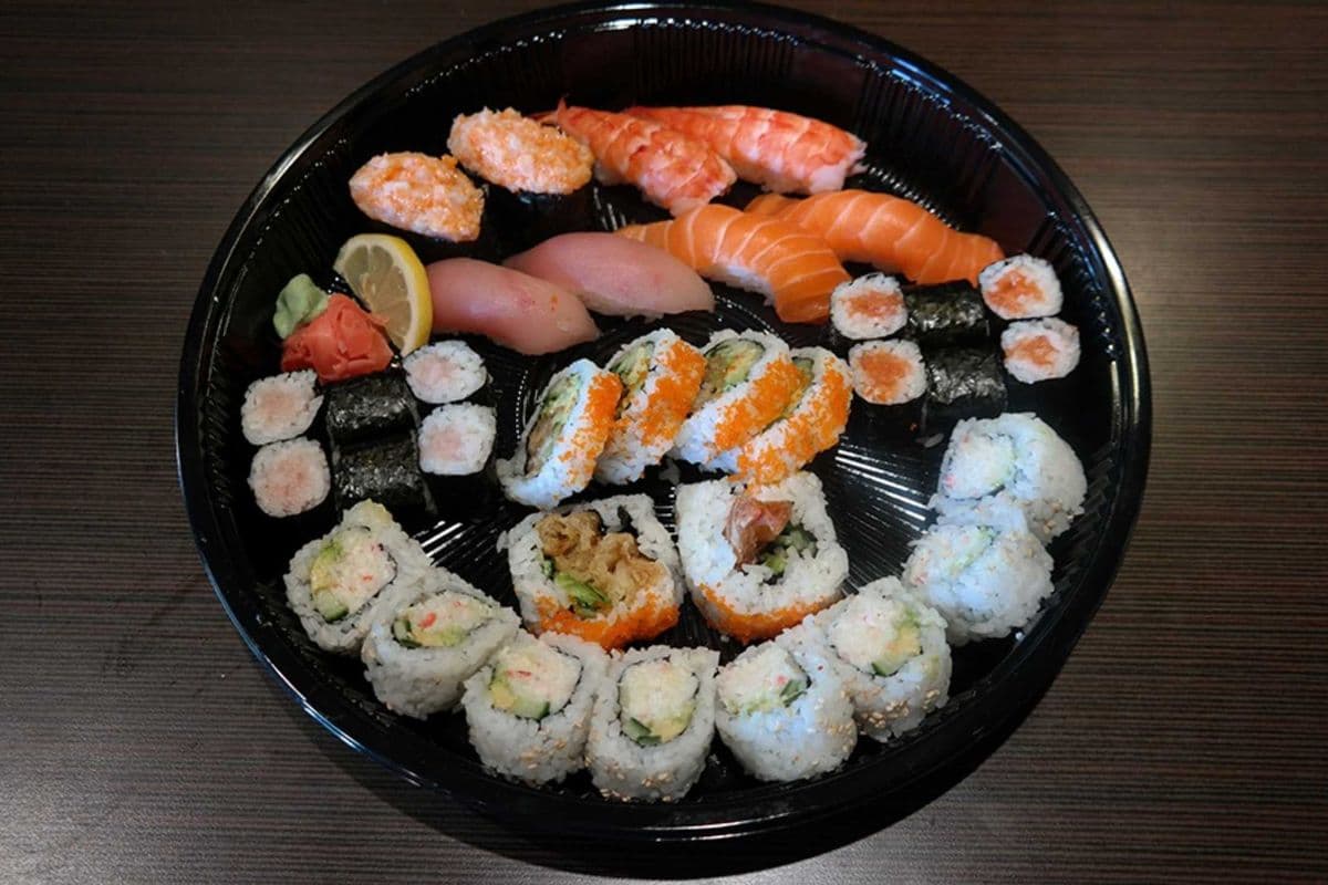 Party Tray “A” (For 2) (34 pcs)