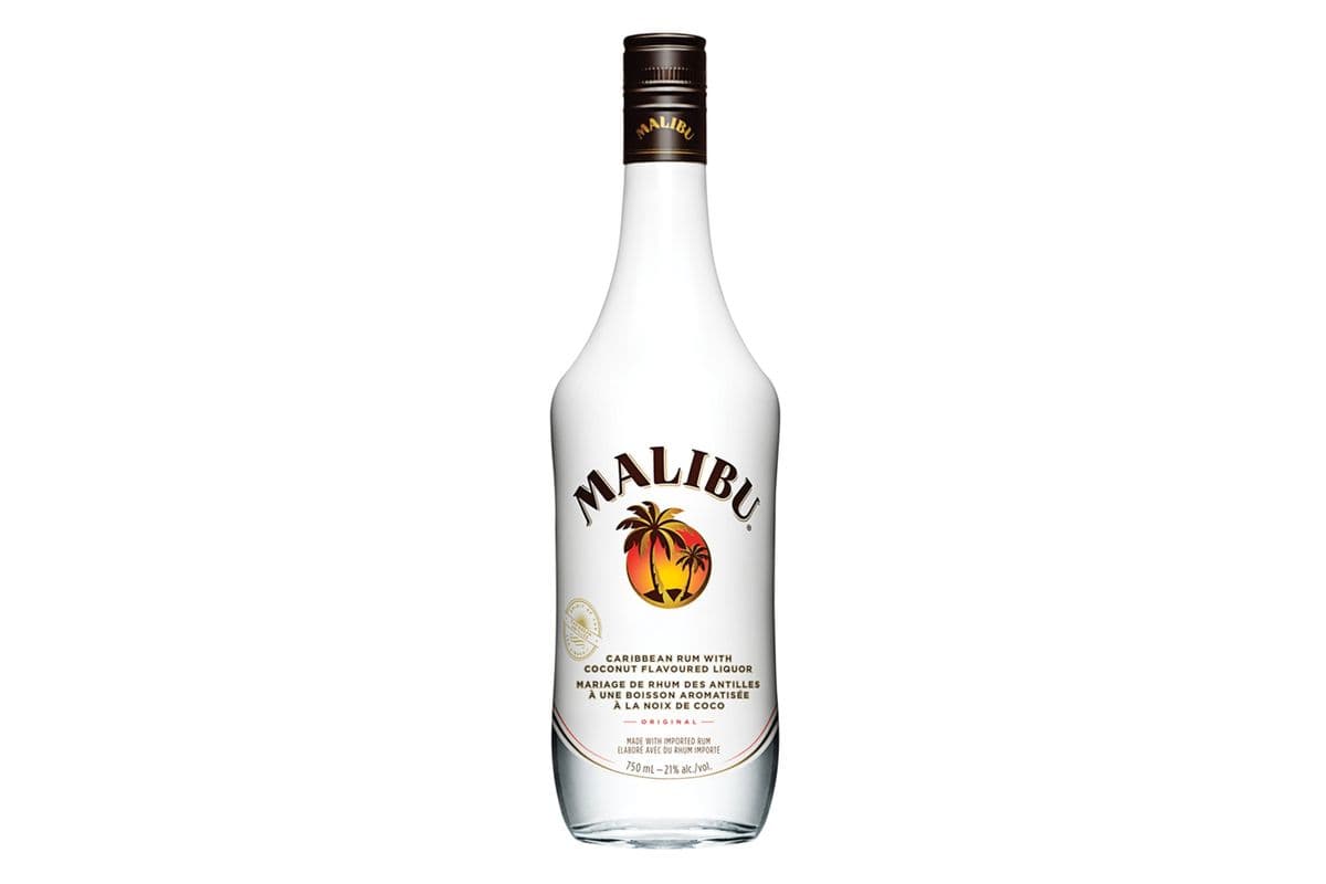Malibu Coconut Rum (1 x 750 ml)