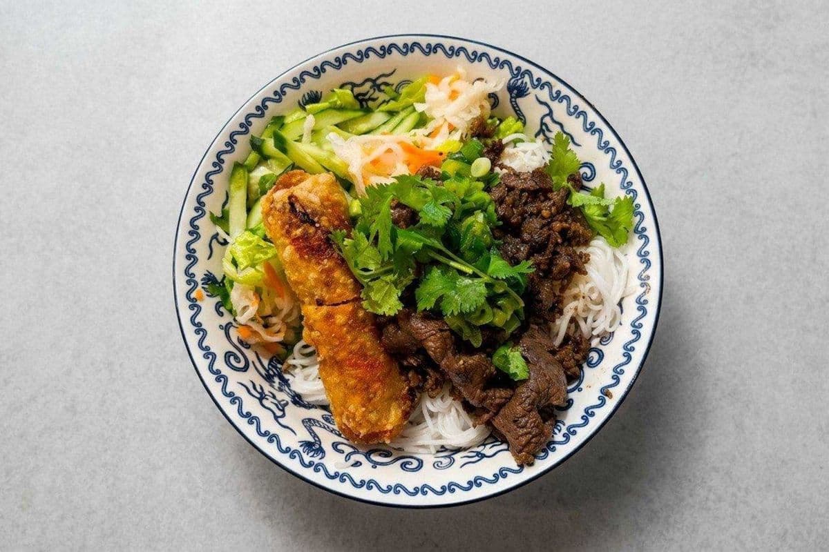41. Bun Bo Nuong, Cha Gio