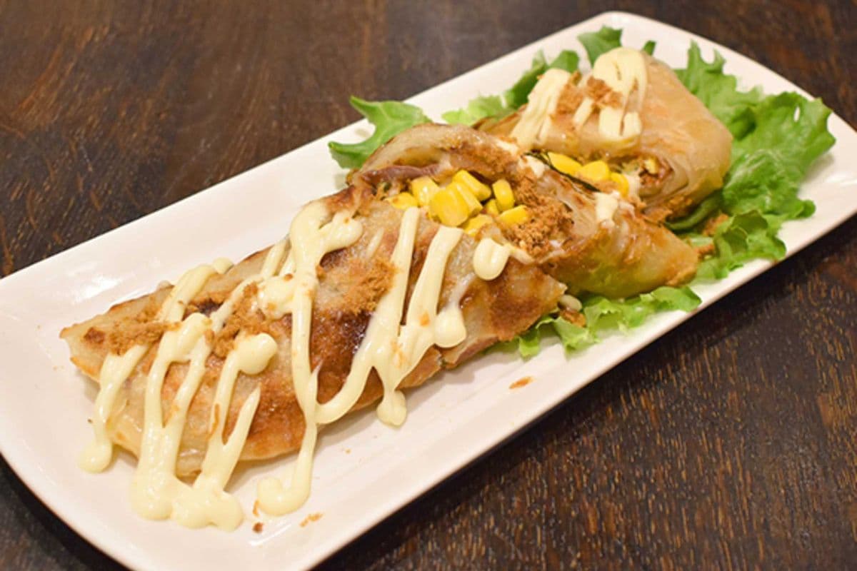 Egg Tortilla Rolls with Corn & Pork Floss 肉鬆玉米捲餅